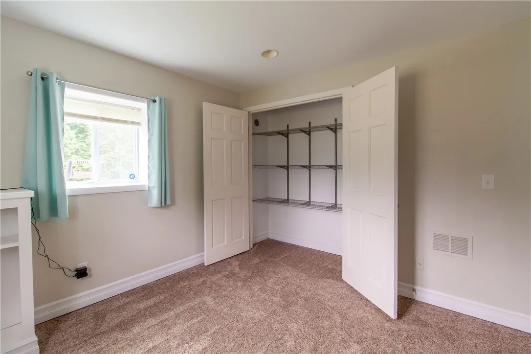 14170 W. Bacon Rd, Gaines, New York 14411, Gaines, New York 14411, 4 Bedrooms Bedrooms, 8 Rooms Rooms,2 BathroomsBathrooms,Residential,For Sale,14170 W. Bacon Rd, Gaines, New York 14411,R1622195