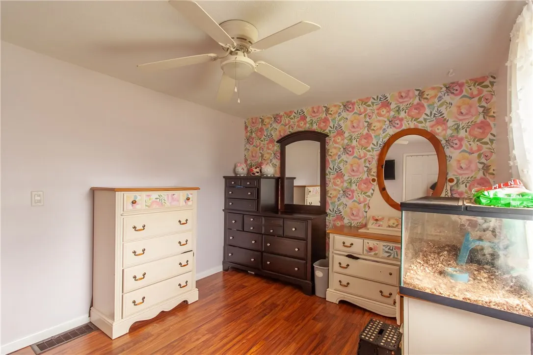 14170 W. Bacon Rd, Gaines, New York 14411, Gaines, New York 14411, 4 Bedrooms Bedrooms, 8 Rooms Rooms,2 BathroomsBathrooms,Residential,For Sale,14170 W. Bacon Rd, Gaines, New York 14411,R1622195
