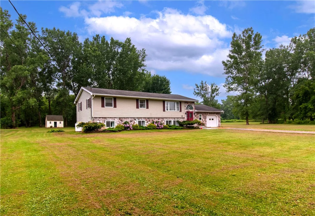 14170 W. Bacon Rd, Gaines, New York 14411, Gaines, New York 14411, 4 Bedrooms Bedrooms, 8 Rooms Rooms,2 BathroomsBathrooms,Residential,For Sale,14170 W. Bacon Rd, Gaines, New York 14411,R1622195
