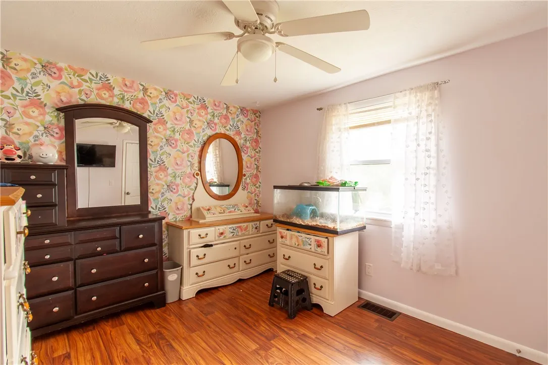 14170 W. Bacon Rd, Gaines, New York 14411, Gaines, New York 14411, 4 Bedrooms Bedrooms, 8 Rooms Rooms,2 BathroomsBathrooms,Residential,For Sale,14170 W. Bacon Rd, Gaines, New York 14411,R1622195