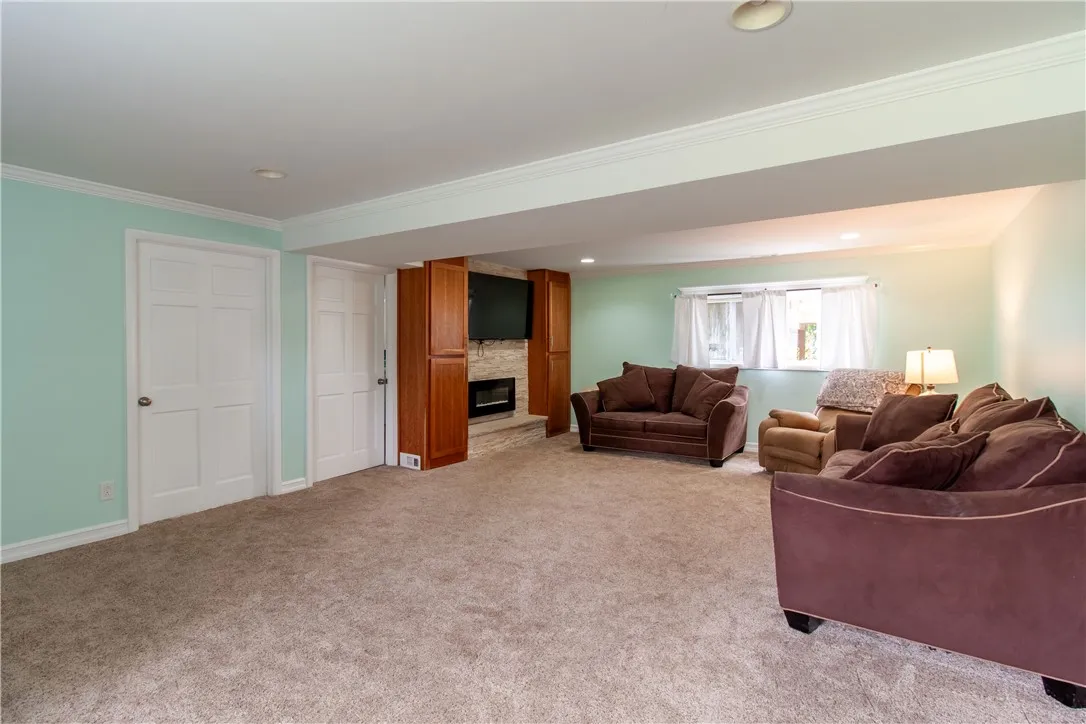 14170 W. Bacon Rd, Gaines, New York 14411, Gaines, New York 14411, 4 Bedrooms Bedrooms, 8 Rooms Rooms,2 BathroomsBathrooms,Residential,For Sale,14170 W. Bacon Rd, Gaines, New York 14411,R1622195