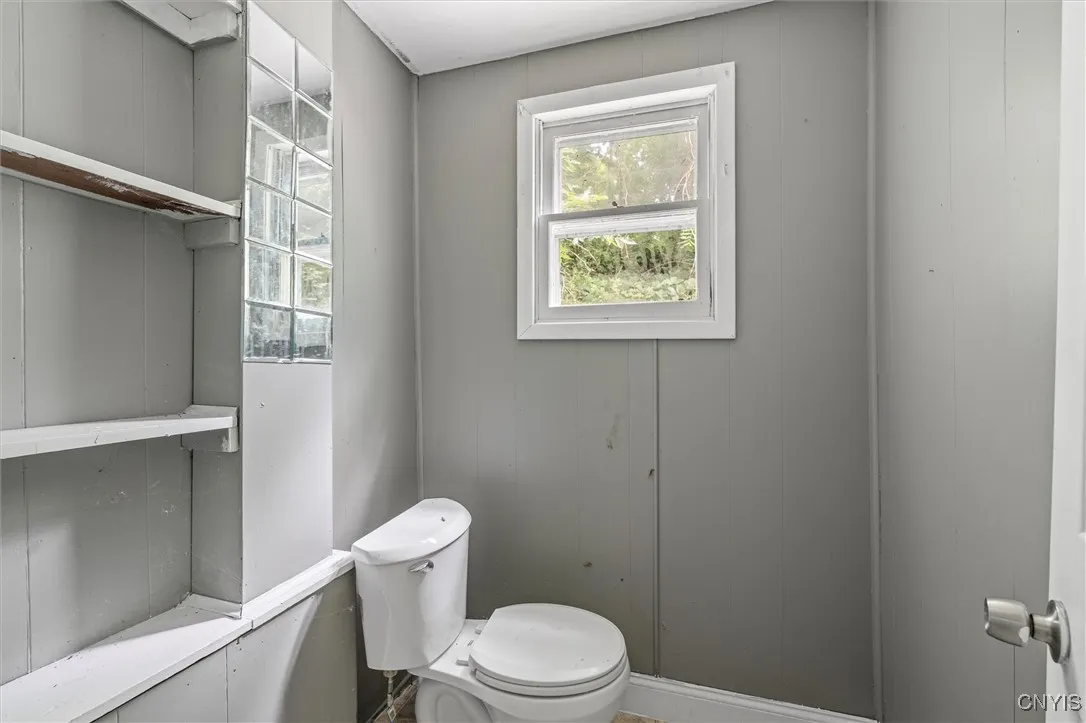 1445 Burnet Avenue, Syracuse, New York 13206, Syracuse, New York 13206, 3 Bedrooms Bedrooms, 7 Rooms Rooms,1 BathroomBathrooms,Residential,For Sale,1445 Burnet Avenue, Syracuse, New York 13206,S1622670