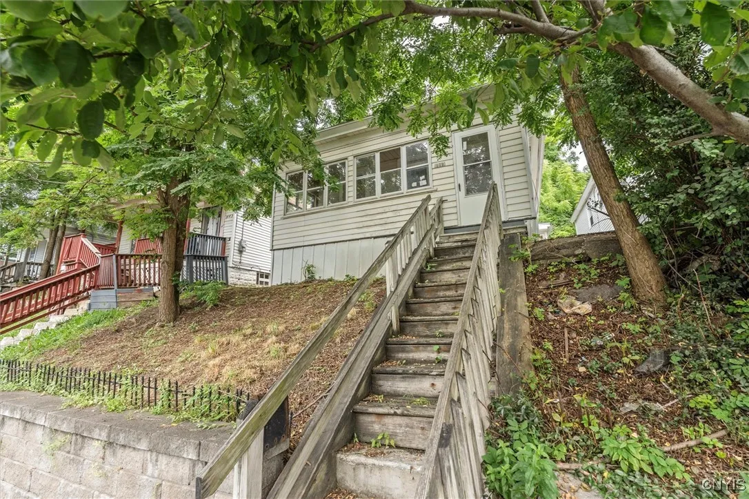 1445 Burnet Avenue, Syracuse, New York 13206, Syracuse, New York 13206, 3 Bedrooms Bedrooms, 7 Rooms Rooms,1 BathroomBathrooms,Residential,For Sale,1445 Burnet Avenue, Syracuse, New York 13206,S1622670