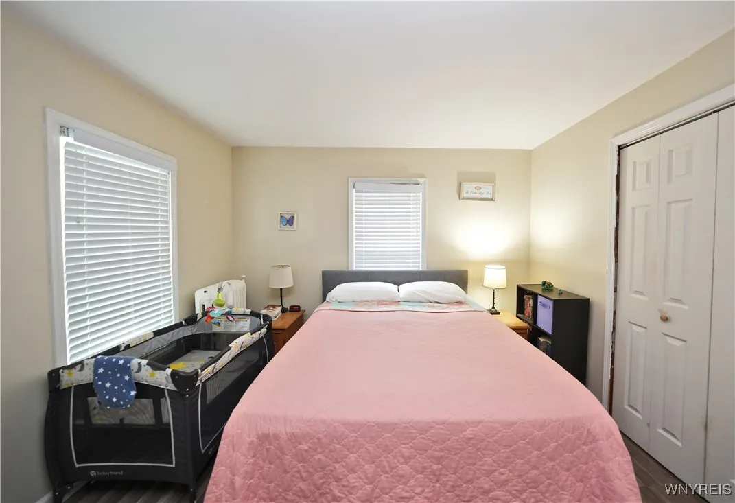 15 Delton Street, Tonawanda, New York 14150, Tonawanda, New York 14150, 4 Bedrooms Bedrooms, 7 Rooms Rooms,2 BathroomsBathrooms,Residential,For Sale,15 Delton Street, Tonawanda, New York 14150,B1622996