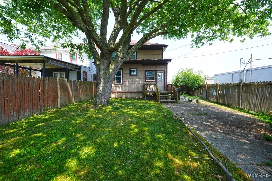 15 Delton Street, Tonawanda, New York 14150, Tonawanda, New York 14150, 4 Bedrooms Bedrooms, 7 Rooms Rooms,2 BathroomsBathrooms,Residential,For Sale,15 Delton Street, Tonawanda, New York 14150,B1622996