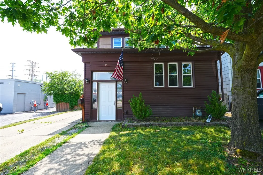 15 Delton Street, Tonawanda, New York 14150, Tonawanda, New York 14150, 4 Bedrooms Bedrooms, 7 Rooms Rooms,2 BathroomsBathrooms,Residential,For Sale,15 Delton Street, Tonawanda, New York 14150,B1622996