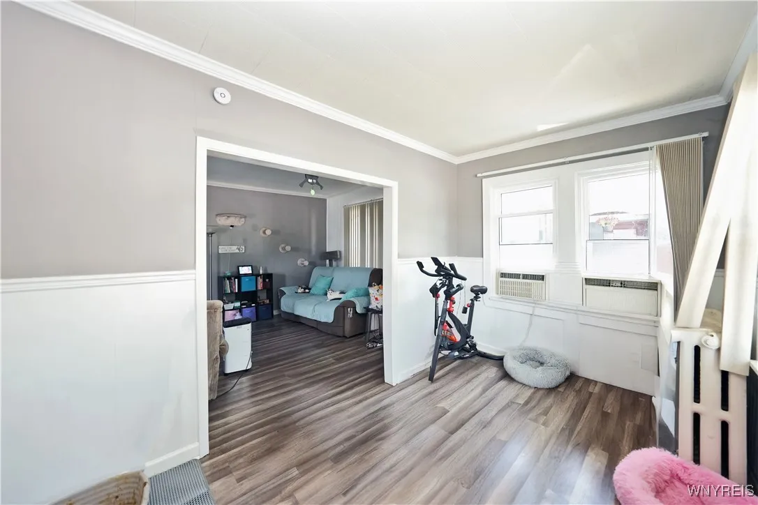 15 Delton Street, Tonawanda, New York 14150, Tonawanda, New York 14150, 4 Bedrooms Bedrooms, 7 Rooms Rooms,2 BathroomsBathrooms,Residential,For Sale,15 Delton Street, Tonawanda, New York 14150,B1622996