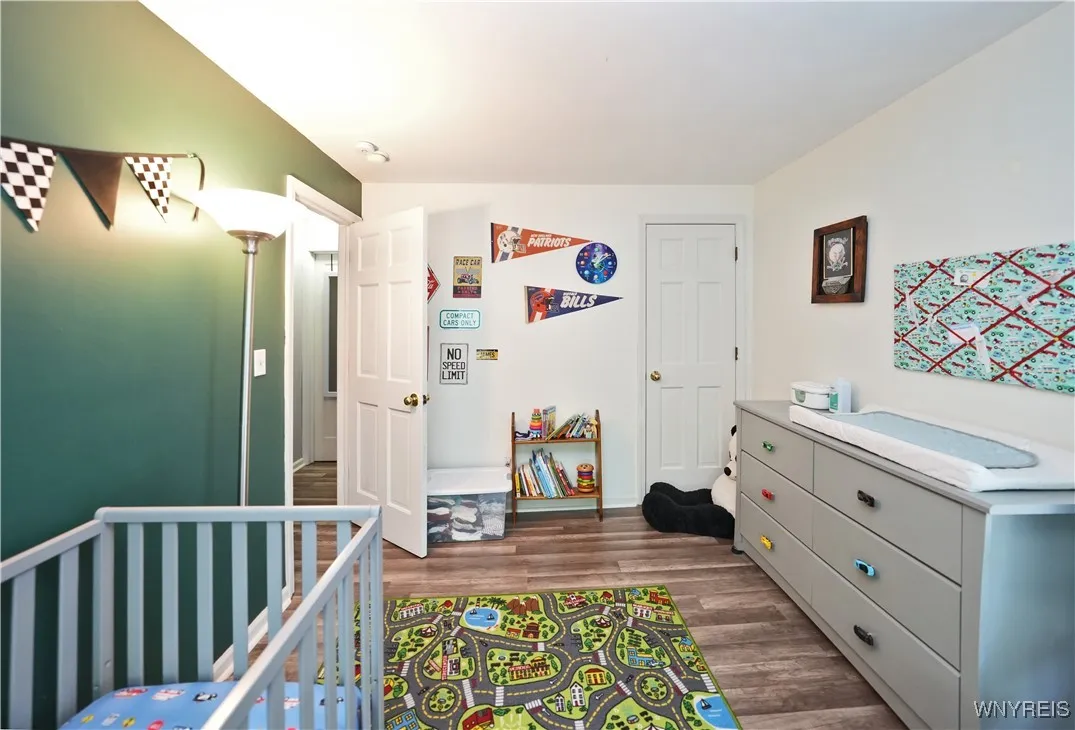 15 Delton Street, Tonawanda, New York 14150, Tonawanda, New York 14150, 4 Bedrooms Bedrooms, 7 Rooms Rooms,2 BathroomsBathrooms,Residential,For Sale,15 Delton Street, Tonawanda, New York 14150,B1622996