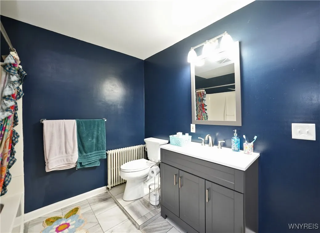 15 Delton Street, Tonawanda, New York 14150, Tonawanda, New York 14150, 4 Bedrooms Bedrooms, 7 Rooms Rooms,2 BathroomsBathrooms,Residential,For Sale,15 Delton Street, Tonawanda, New York 14150,B1622996