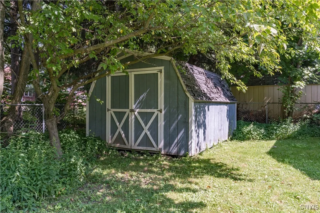 721 Nellis Street, Watertown City, New York 13601, Watertown City, New York 13601, 3 Bedrooms Bedrooms, 7 Rooms Rooms,2 BathroomsBathrooms,Residential,For Sale,721 Nellis Street, Watertown City, New York 13601,S1623078