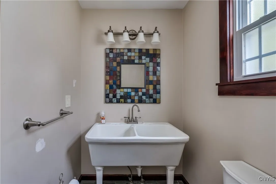 721 Nellis Street, Watertown City, New York 13601, Watertown City, New York 13601, 3 Bedrooms Bedrooms, 7 Rooms Rooms,2 BathroomsBathrooms,Residential,For Sale,721 Nellis Street, Watertown City, New York 13601,S1623078
