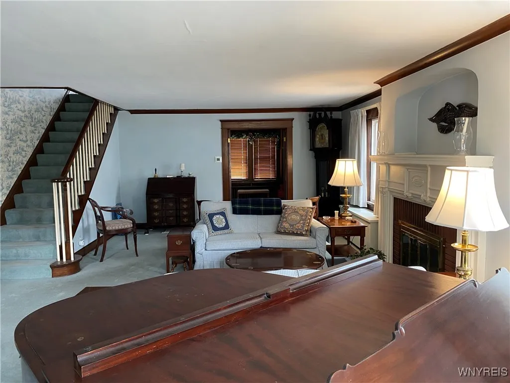 Large Living Room
