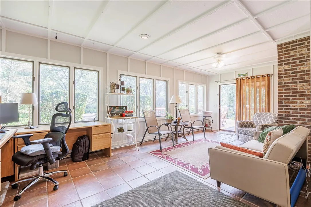 14 Fenimore Drive, Pittsford, New York 14534, Pittsford, New York 14534, 4 Bedrooms Bedrooms, 9 Rooms Rooms,2 BathroomsBathrooms,Residential,Closed,14 Fenimore Drive, Pittsford, New York 14534,0,R1623083