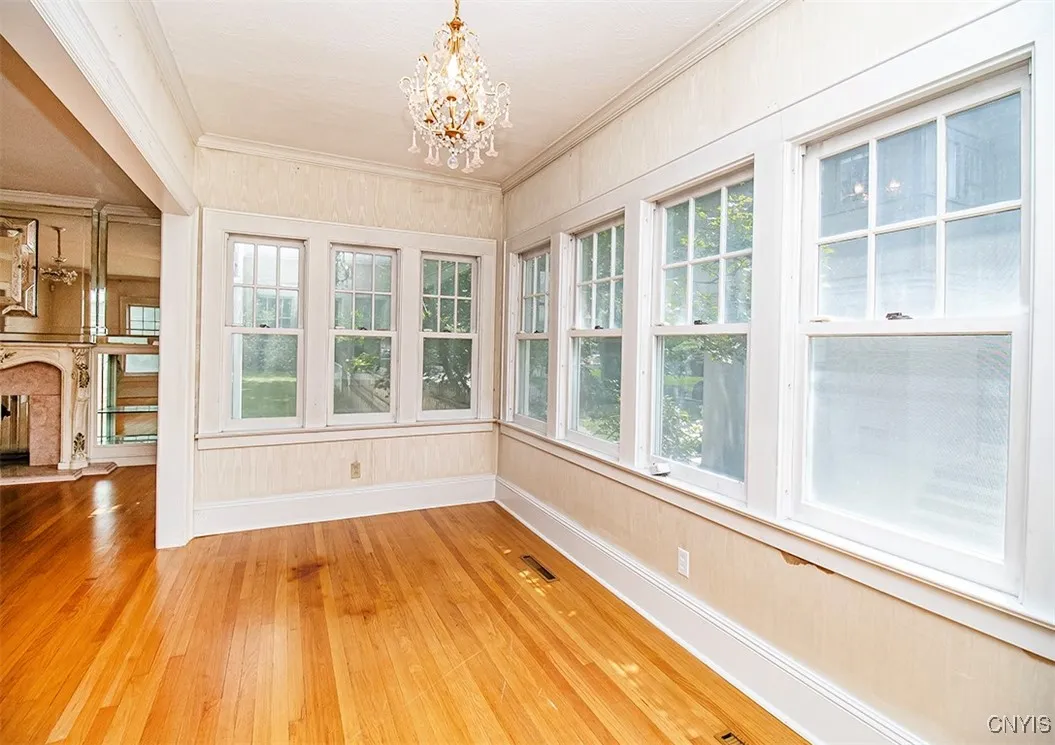 210 Sedgwick Drive, Syracuse, New York 13203, Syracuse, New York 13203, 5 Bedrooms Bedrooms, 9 Rooms Rooms,3 BathroomsBathrooms,Residential,For Sale,210 Sedgwick Drive, Syracuse, New York 13203,S1622201