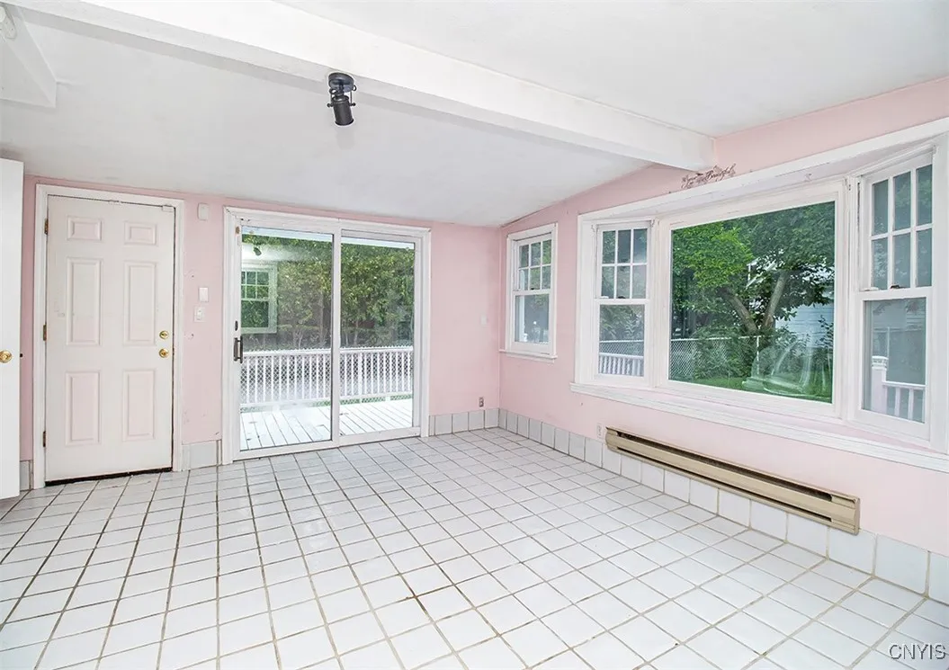 210 Sedgwick Drive, Syracuse, New York 13203, Syracuse, New York 13203, 5 Bedrooms Bedrooms, 9 Rooms Rooms,3 BathroomsBathrooms,Residential,For Sale,210 Sedgwick Drive, Syracuse, New York 13203,S1622201