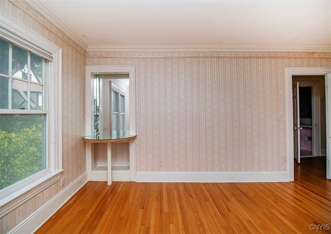 210 Sedgwick Drive, Syracuse, New York 13203, Syracuse, New York 13203, 5 Bedrooms Bedrooms, 9 Rooms Rooms,3 BathroomsBathrooms,Residential,For Sale,210 Sedgwick Drive, Syracuse, New York 13203,S1622201