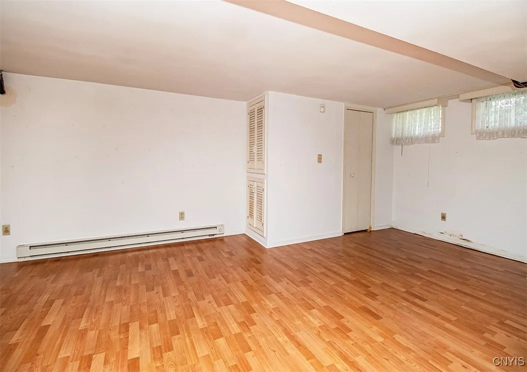 210 Sedgwick Drive, Syracuse, New York 13203, Syracuse, New York 13203, 5 Bedrooms Bedrooms, 9 Rooms Rooms,3 BathroomsBathrooms,Residential,For Sale,210 Sedgwick Drive, Syracuse, New York 13203,S1622201