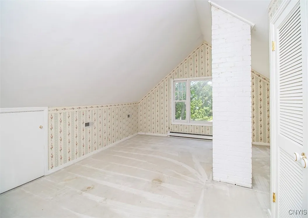 210 Sedgwick Drive, Syracuse, New York 13203, Syracuse, New York 13203, 5 Bedrooms Bedrooms, 9 Rooms Rooms,3 BathroomsBathrooms,Residential,For Sale,210 Sedgwick Drive, Syracuse, New York 13203,S1622201