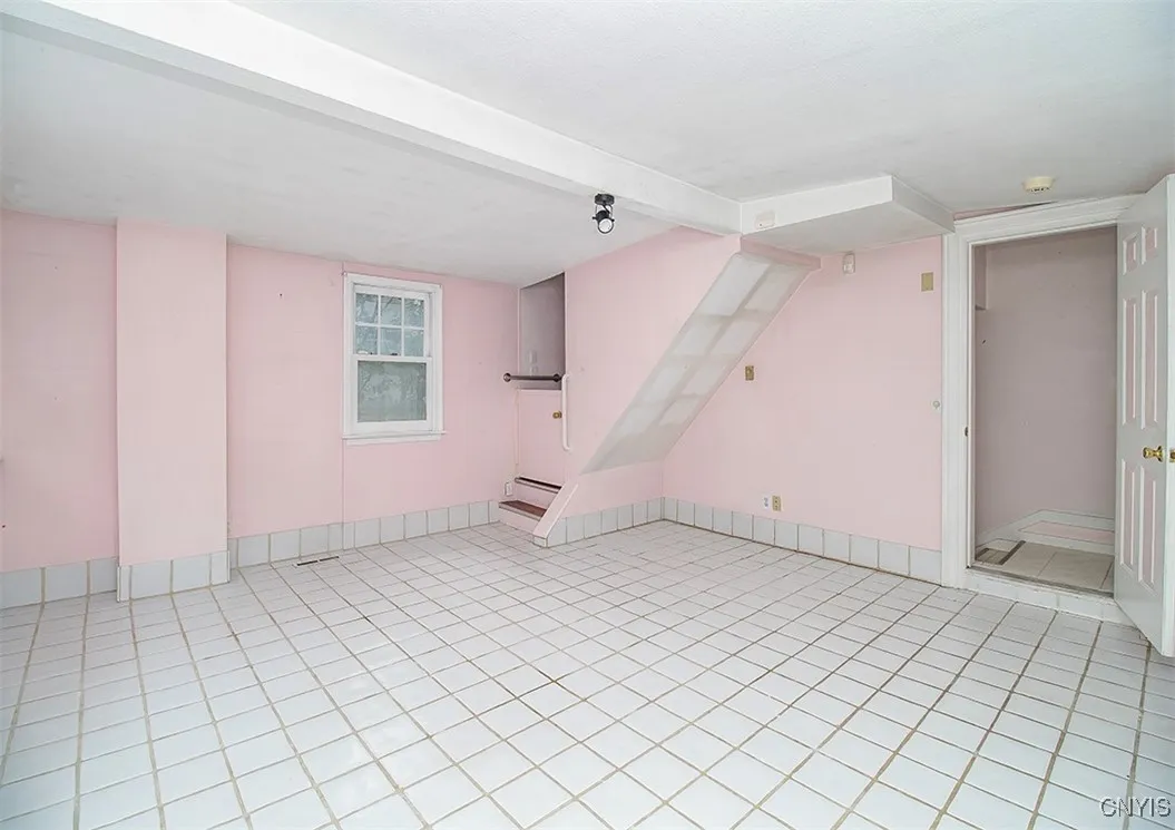 210 Sedgwick Drive, Syracuse, New York 13203, Syracuse, New York 13203, 5 Bedrooms Bedrooms, 9 Rooms Rooms,3 BathroomsBathrooms,Residential,For Sale,210 Sedgwick Drive, Syracuse, New York 13203,S1622201