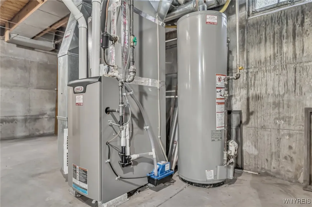 Lennox Furnace & HWT 3 yrs new