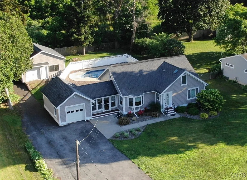 5937 Lakeshore Road, Cicero, New York 13039, Cicero, New York 13039, 3 Bedrooms Bedrooms, 7 Rooms Rooms,2 BathroomsBathrooms,Residential,Closed,5937 Lakeshore Road, Cicero, New York 13039,S1618549