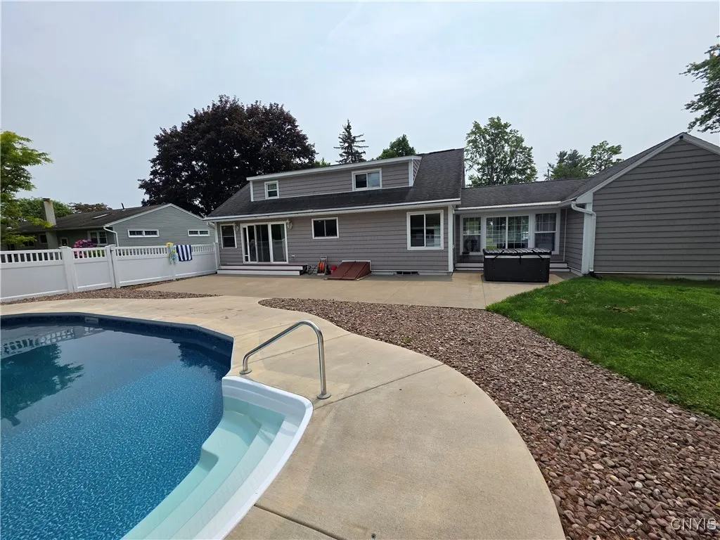 5937 Lakeshore Road, Cicero, New York 13039, Cicero, New York 13039, 3 Bedrooms Bedrooms, 7 Rooms Rooms,2 BathroomsBathrooms,Residential,Closed,5937 Lakeshore Road, Cicero, New York 13039,S1618549