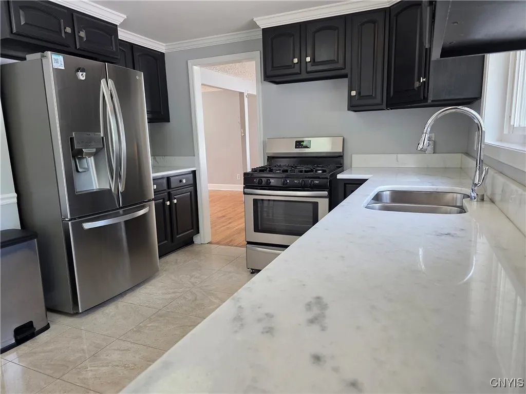 5937 Lakeshore Road, Cicero, New York 13039, Cicero, New York 13039, 3 Bedrooms Bedrooms, 7 Rooms Rooms,2 BathroomsBathrooms,Residential,Closed,5937 Lakeshore Road, Cicero, New York 13039,S1618549