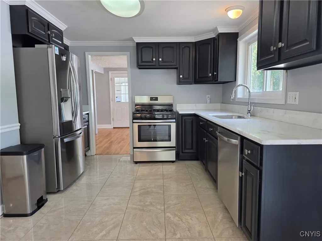 5937 Lakeshore Road, Cicero, New York 13039, Cicero, New York 13039, 3 Bedrooms Bedrooms, 7 Rooms Rooms,2 BathroomsBathrooms,Residential,Closed,5937 Lakeshore Road, Cicero, New York 13039,S1618549