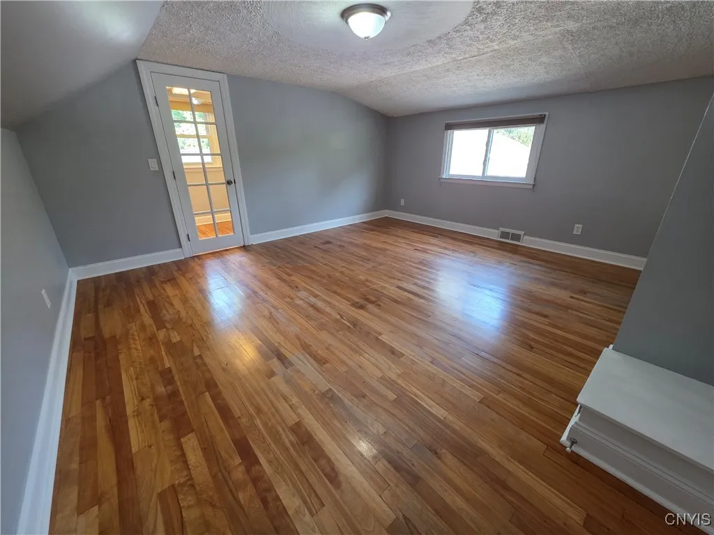 5937 Lakeshore Road, Cicero, New York 13039, Cicero, New York 13039, 3 Bedrooms Bedrooms, 7 Rooms Rooms,2 BathroomsBathrooms,Residential,Closed,5937 Lakeshore Road, Cicero, New York 13039,S1618549