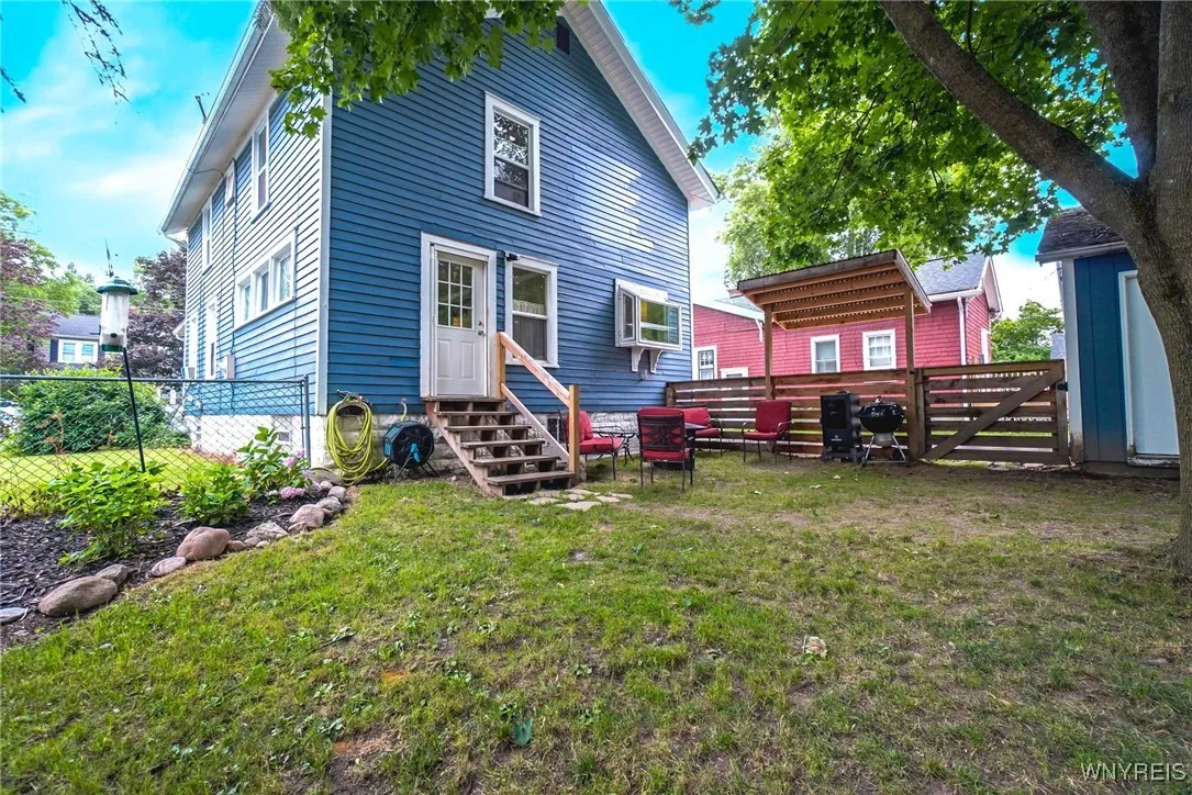 529 Ridge Avenue, Aurora, New York 14052, Aurora, New York 14052, 3 Bedrooms Bedrooms, 10 Rooms Rooms,2 BathroomsBathrooms,Residential,Closed,529 Ridge Avenue, Aurora, New York 14052,0,B1622773