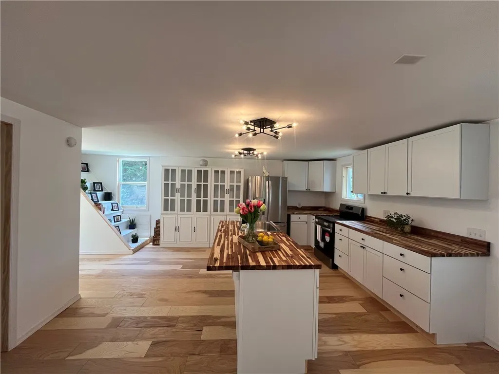 3686 State Route 206, Triangle, New York 13778, Triangle, New York 13778, 3 Bedrooms Bedrooms, 6 Rooms Rooms,2 BathroomsBathrooms,Residential,For Sale,3686 State Route 206, Triangle, New York 13778,R1623110