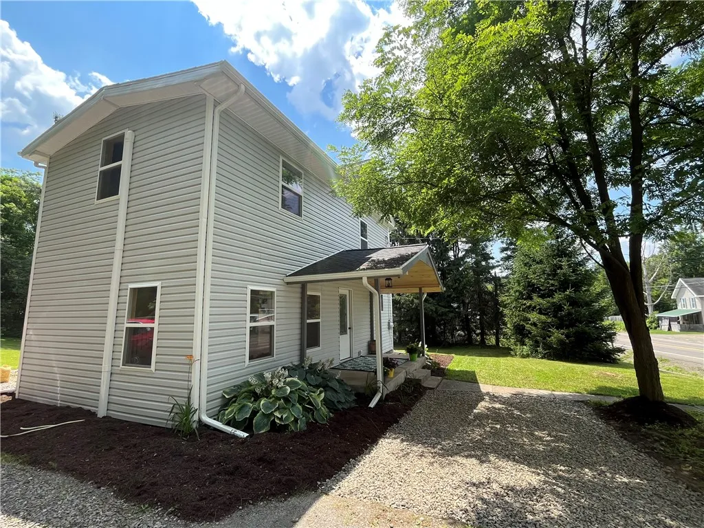 3686 State Route 206, Triangle, New York 13778, Triangle, New York 13778, 3 Bedrooms Bedrooms, 6 Rooms Rooms,2 BathroomsBathrooms,Residential,For Sale,3686 State Route 206, Triangle, New York 13778,R1623110