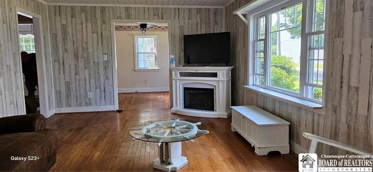 12 Pearl Street, Portland, New York 14716, Portland, New York 14716, 1 Bedroom Bedrooms, 6 Rooms Rooms,1 BathroomBathrooms,Residential,Closed,12 Pearl Street, Portland, New York 14716,0,R1622916