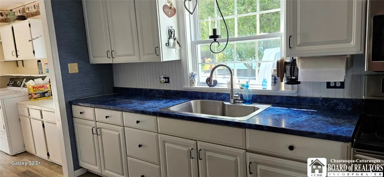 12 Pearl Street, Portland, New York 14716, Portland, New York 14716, 1 Bedroom Bedrooms, 6 Rooms Rooms,1 BathroomBathrooms,Residential,Closed,12 Pearl Street, Portland, New York 14716,0,R1622916