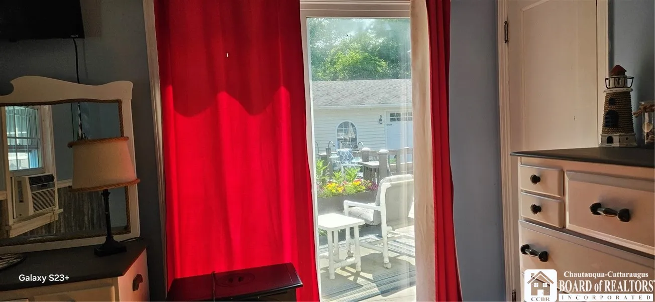 12 Pearl Street, Portland, New York 14716, Portland, New York 14716, 1 Bedroom Bedrooms, 6 Rooms Rooms,1 BathroomBathrooms,Residential,Closed,12 Pearl Street, Portland, New York 14716,0,R1622916