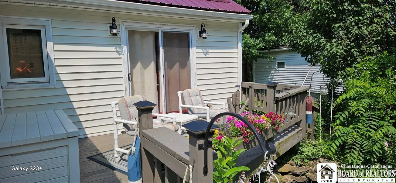 12 Pearl Street, Portland, New York 14716, Portland, New York 14716, 1 Bedroom Bedrooms, 6 Rooms Rooms,1 BathroomBathrooms,Residential,Closed,12 Pearl Street, Portland, New York 14716,0,R1622916