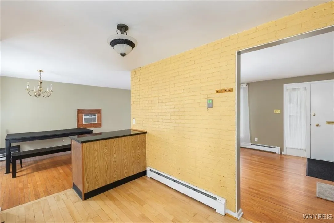 39 Halwill Drive, Amherst, New York 14226, Amherst, New York 14226, 3 Bedrooms Bedrooms, 6 Rooms Rooms,1 BathroomBathrooms,Residential Lease,For Rent,39 Halwill Drive, Amherst, New York 14226,B1623008