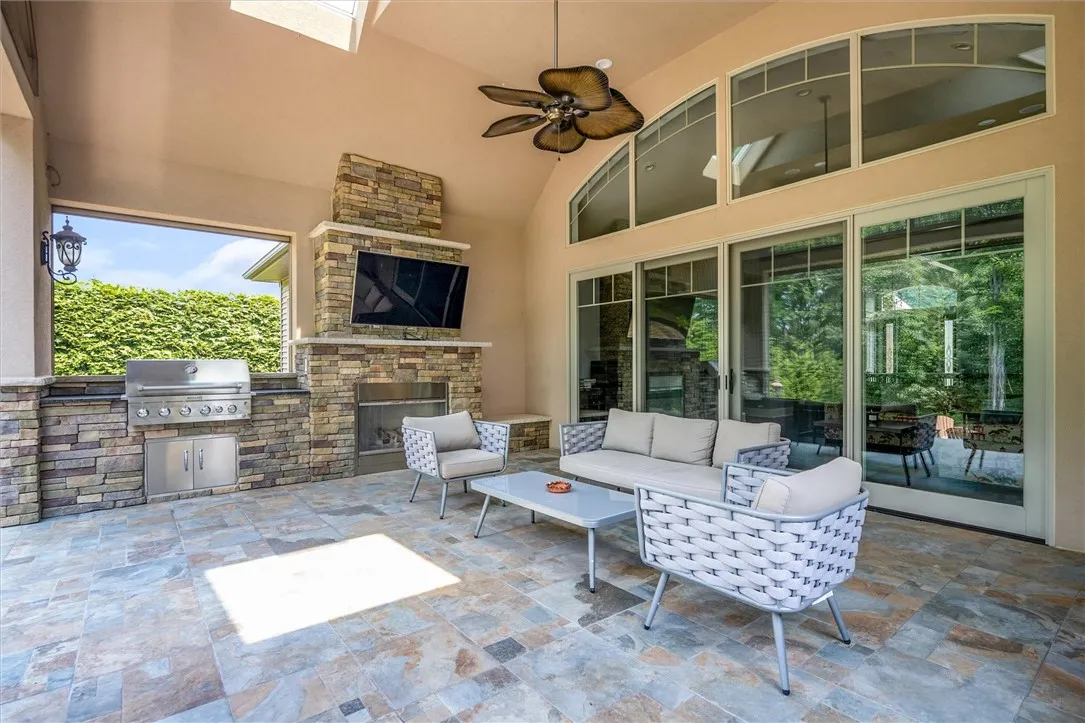29 Putney Place, Greece, New York 14468, Greece, New York 14468, 3 Bedrooms Bedrooms, 7 Rooms Rooms,2 BathroomsBathrooms,Residential,For Sale,29 Putney Place, Greece, New York 14468,R1623041
