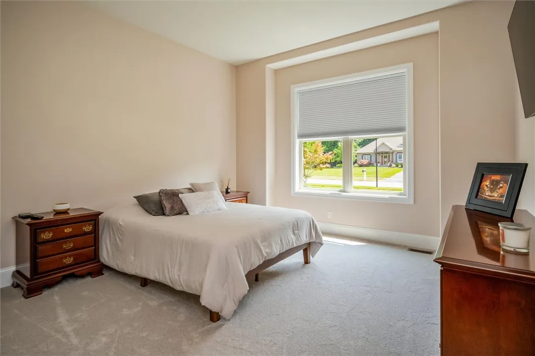 29 Putney Place, Greece, New York 14468, Greece, New York 14468, 3 Bedrooms Bedrooms, 7 Rooms Rooms,2 BathroomsBathrooms,Residential,For Sale,29 Putney Place, Greece, New York 14468,R1623041