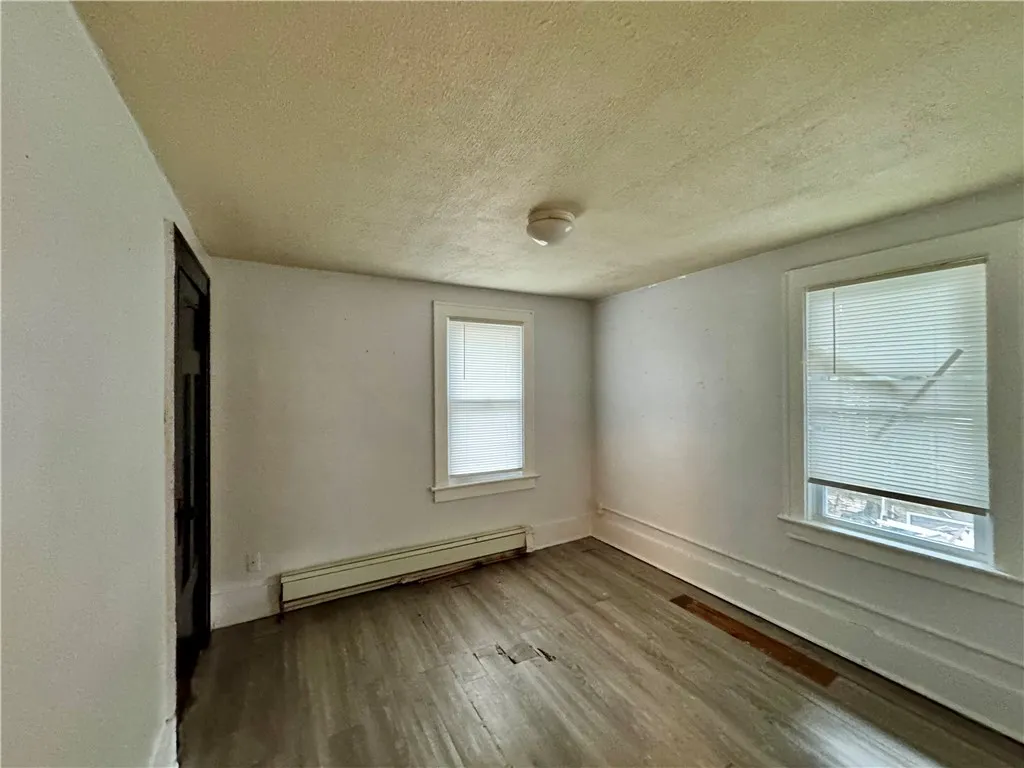 91-97 Thurston Road, Rochester, New York 14619, Rochester, New York 14619, 9 Bedrooms Bedrooms, ,4 BathroomsBathrooms,Residential,For Sale,91-97 Thurston Road, Rochester, New York 14619,R1623075