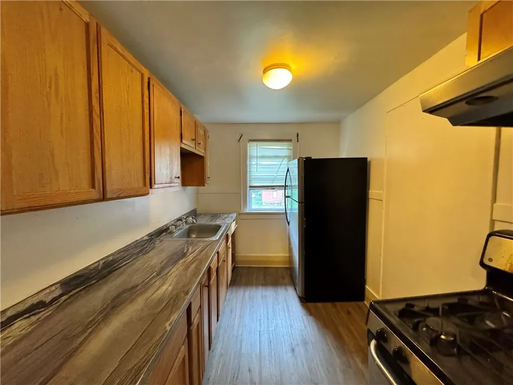 91-97 Thurston Road, Rochester, New York 14619, Rochester, New York 14619, 9 Bedrooms Bedrooms, ,4 BathroomsBathrooms,Residential,For Sale,91-97 Thurston Road, Rochester, New York 14619,R1623075