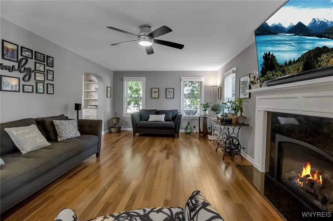 429 Mill Street, Amherst, New York 14221, Amherst, New York 14221, 4 Bedrooms Bedrooms, 7 Rooms Rooms,2 BathroomsBathrooms,Residential,For Sale,429 Mill Street, Amherst, New York 14221,B1622258