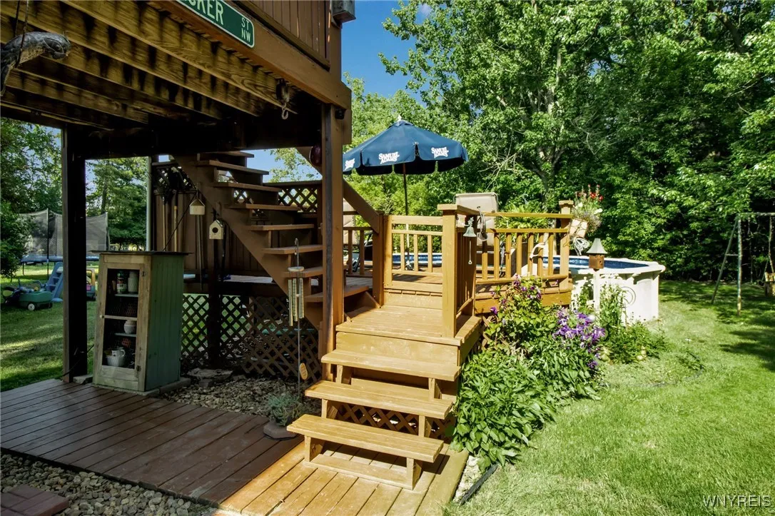 429 Mill Street, Amherst, New York 14221, Amherst, New York 14221, 4 Bedrooms Bedrooms, 7 Rooms Rooms,2 BathroomsBathrooms,Residential,For Sale,429 Mill Street, Amherst, New York 14221,B1622258