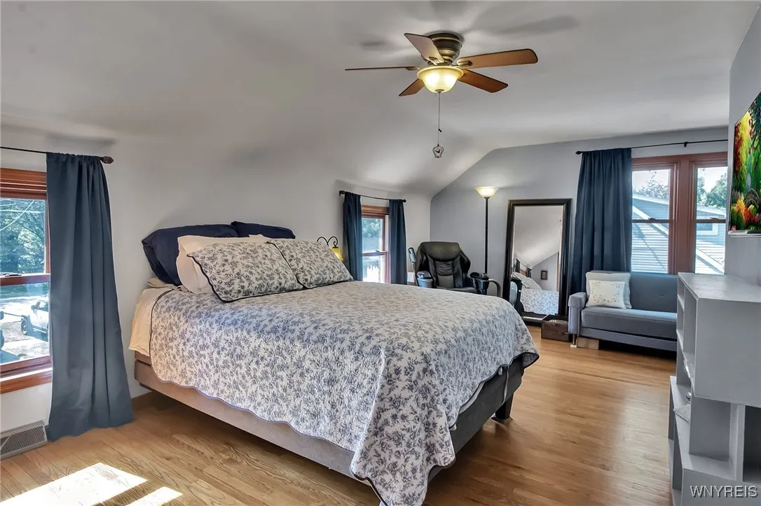 429 Mill Street, Amherst, New York 14221, Amherst, New York 14221, 4 Bedrooms Bedrooms, 7 Rooms Rooms,2 BathroomsBathrooms,Residential,For Sale,429 Mill Street, Amherst, New York 14221,B1622258