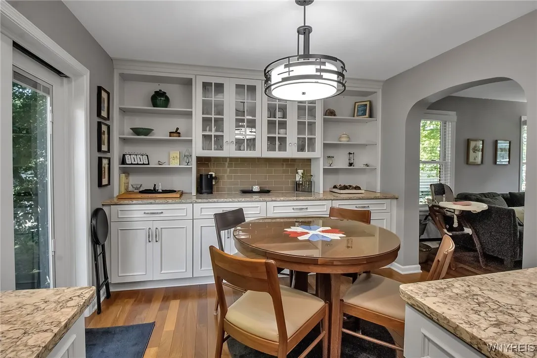 429 Mill Street, Amherst, New York 14221, Amherst, New York 14221, 4 Bedrooms Bedrooms, 7 Rooms Rooms,2 BathroomsBathrooms,Residential,For Sale,429 Mill Street, Amherst, New York 14221,B1622258