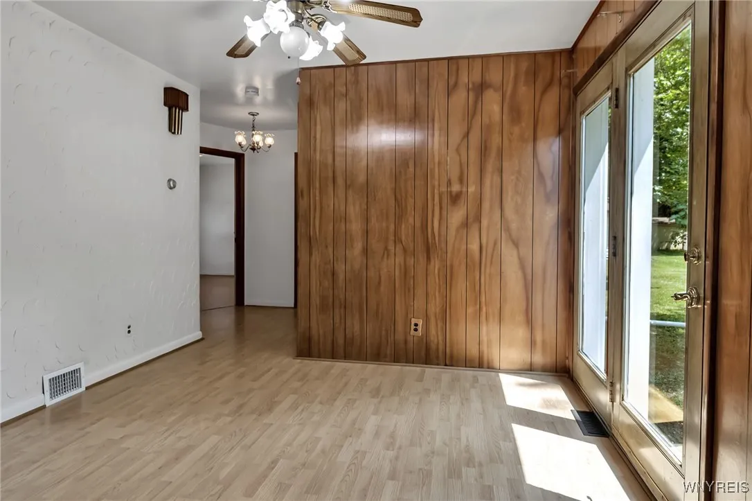 565 Oak Street, Porter, New York 14174, Porter, New York 14174, 3 Bedrooms Bedrooms, 6 Rooms Rooms,2 BathroomsBathrooms,Residential,For Sale,565 Oak Street, Porter, New York 14174,B1623104