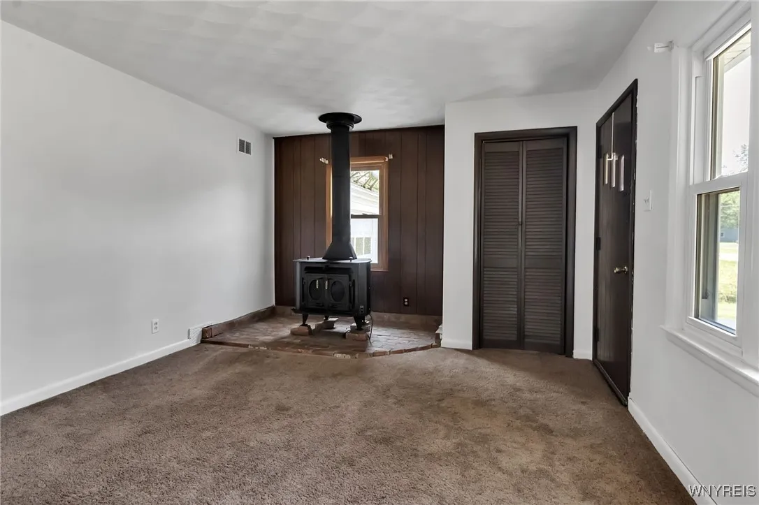 565 Oak Street, Porter, New York 14174, Porter, New York 14174, 3 Bedrooms Bedrooms, 6 Rooms Rooms,2 BathroomsBathrooms,Residential,For Sale,565 Oak Street, Porter, New York 14174,B1623104