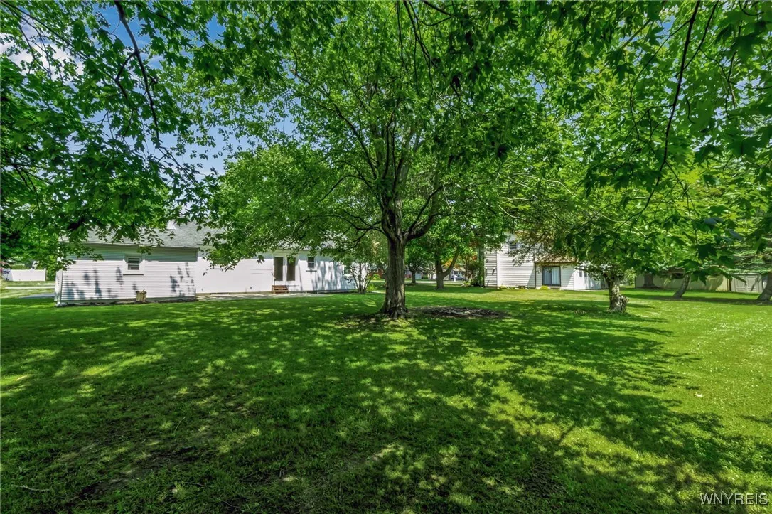 565 Oak Street, Porter, New York 14174, Porter, New York 14174, 3 Bedrooms Bedrooms, 6 Rooms Rooms,2 BathroomsBathrooms,Residential,For Sale,565 Oak Street, Porter, New York 14174,B1623104