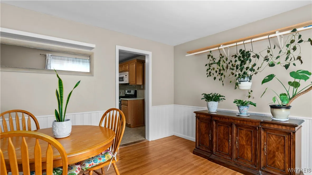 47 Glendale Drive, Lancaster, New York 14086, Lancaster, New York 14086, 3 Bedrooms Bedrooms, 10 Rooms Rooms,1 BathroomBathrooms,Residential,For Sale,47 Glendale Drive, Lancaster, New York 14086,B1622815