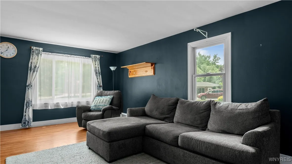 47 Glendale Drive, Lancaster, New York 14086, Lancaster, New York 14086, 3 Bedrooms Bedrooms, 10 Rooms Rooms,1 BathroomBathrooms,Residential,For Sale,47 Glendale Drive, Lancaster, New York 14086,B1622815